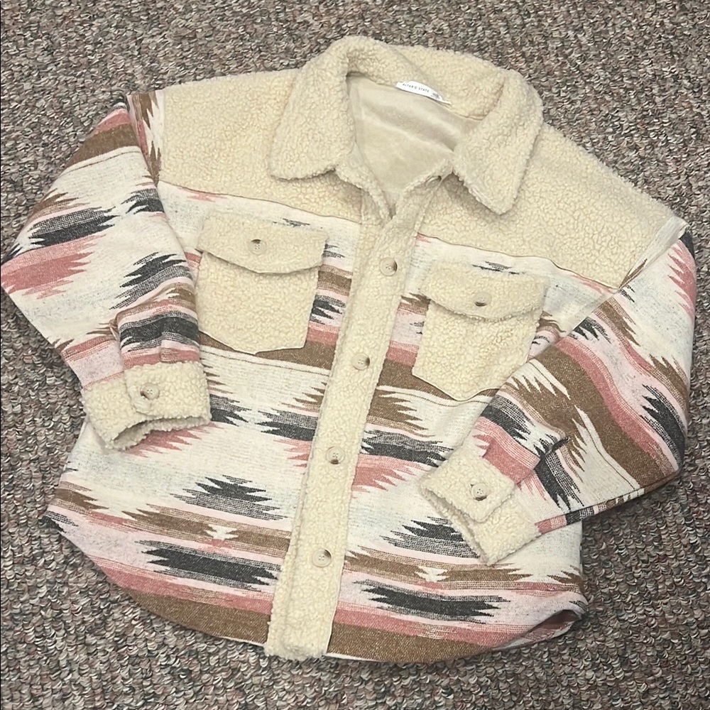 Sherpa Aztec Shacket - Picture 5 of 6